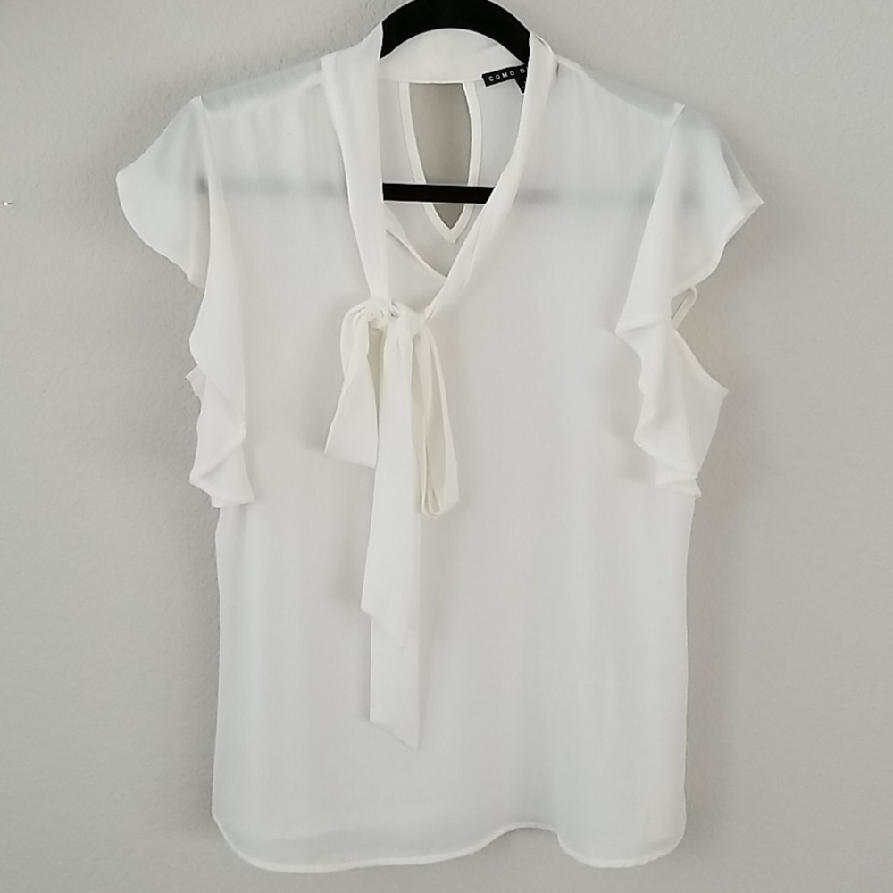 Ruffle short sleeve blouse